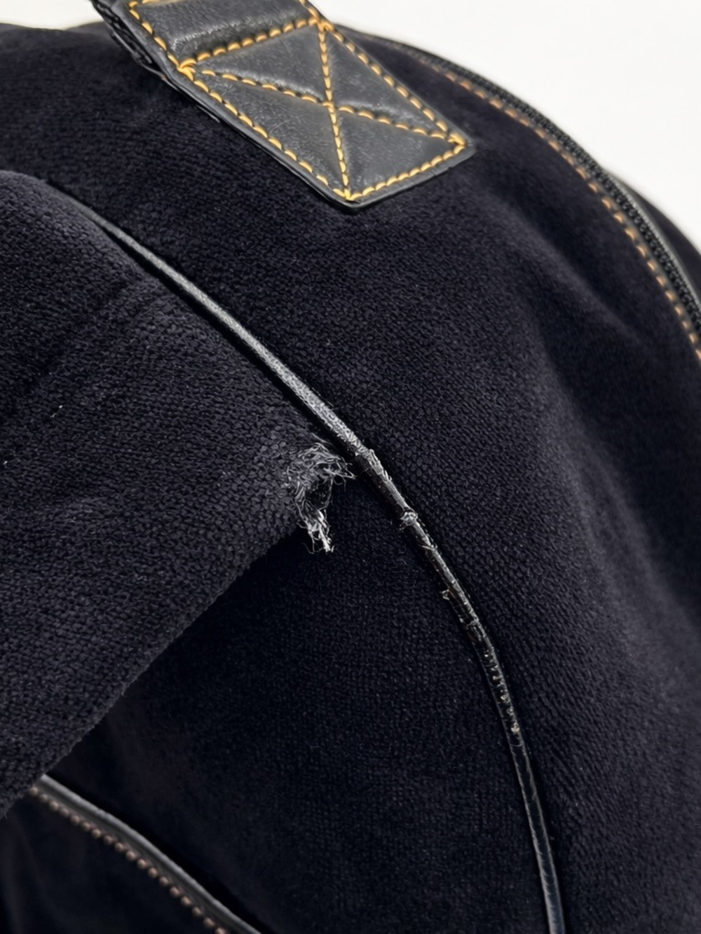 Juicy Couture Vintage Y2K Black Velour Backpack Embroidered Floral Crest Logo - Picture 13 of 13